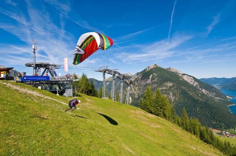 Paragleiten am Zwölferkopf in der Region Achensee