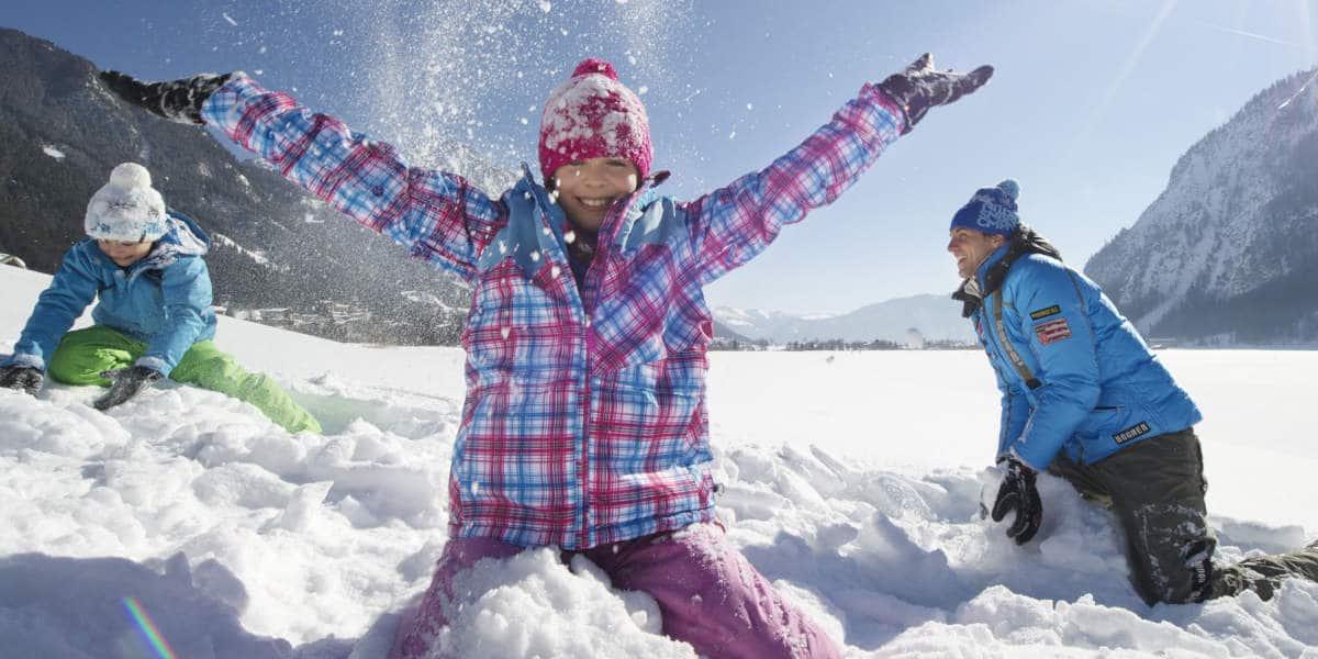 Kinder Schnee
